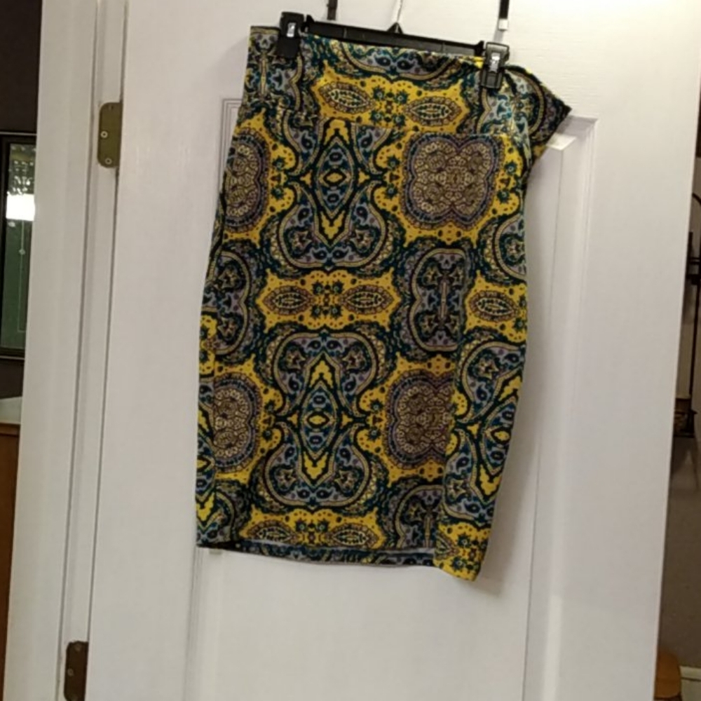 Lularoe Cassie Skirt